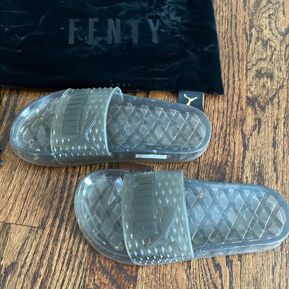 Puma Fenty By Rihanna Jelly Slide - Picture 5 of 7